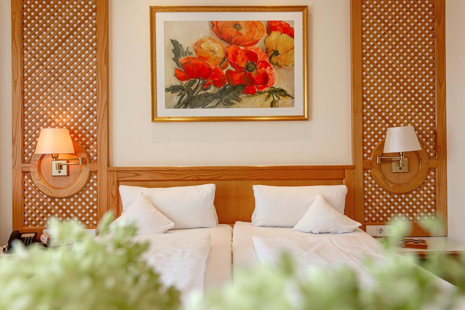 Thermenhotel Quellenhof Бад-Фюссинг Экстерьер фото